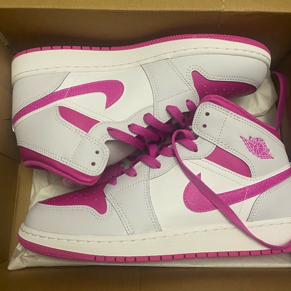 Jordan Shoes - air jordan 1 mid (gs)